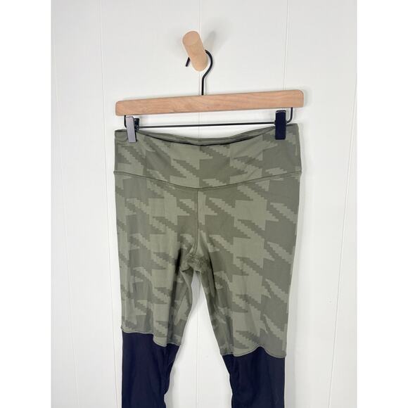 Stylish Green and Black Women's Leggings - Picture 3 of 7